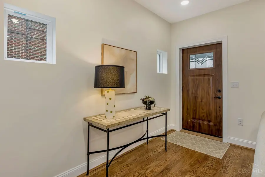 25 Euclid Avenue, Wyoming, OH 45215 - Image #2