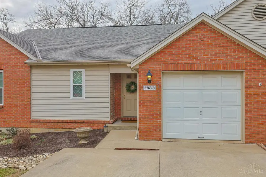 5763 Cheviot Road #E, Green Township, OH 45247 - Image #2