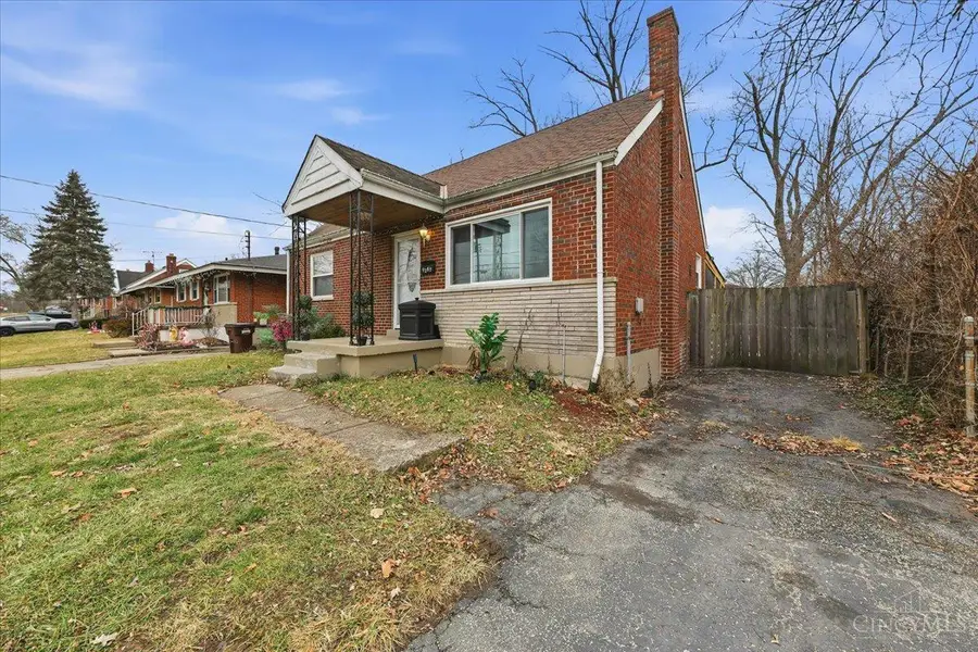 9287 Coogan Drive, Northbrook, OH 45231 - Image #2