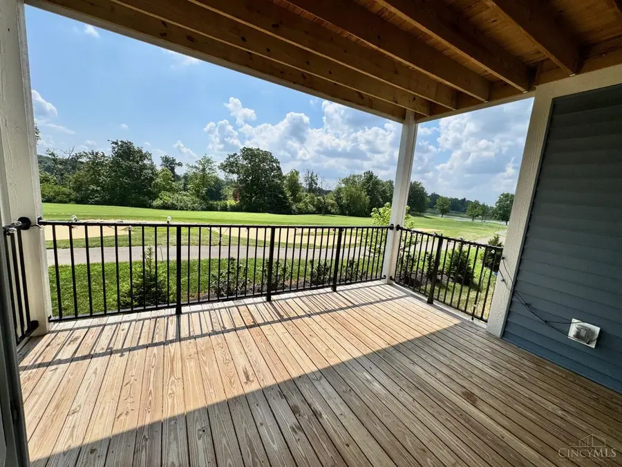 4377 Waters Edge Ln, Lebanon, OH 45036 - Image #2
