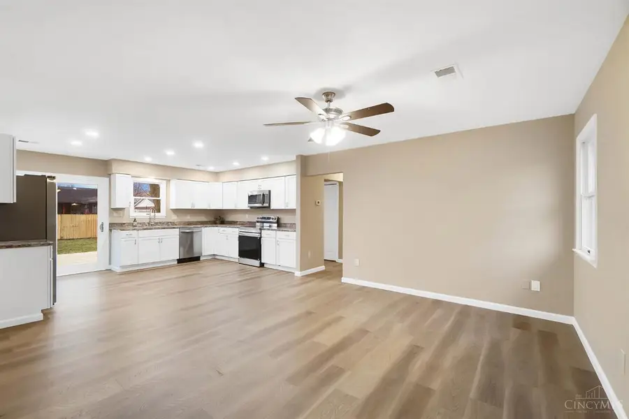 913 Hartz Drive, Lebanon, OH 45036 - Image #2