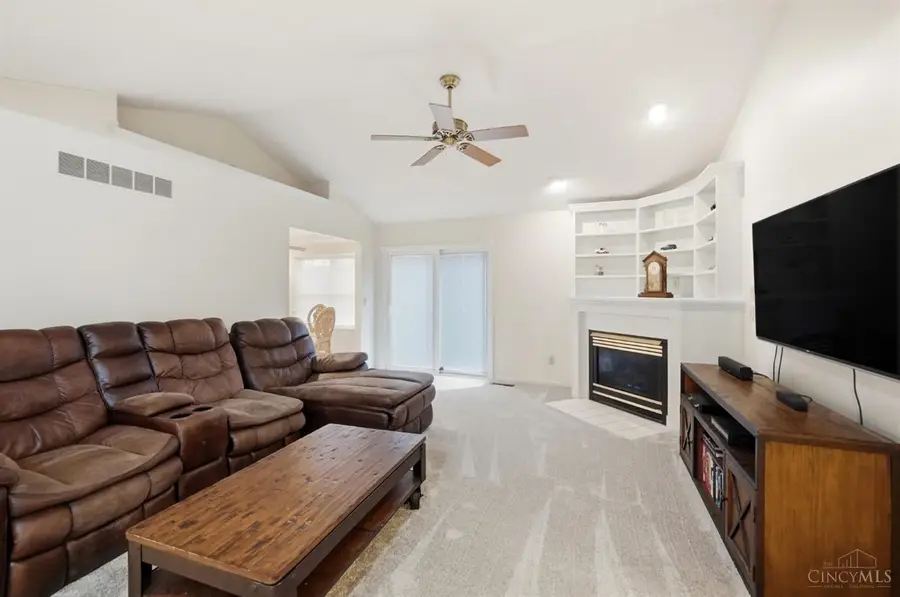 512 Loren Lane, Fairfield, OH 45011 - Image #2