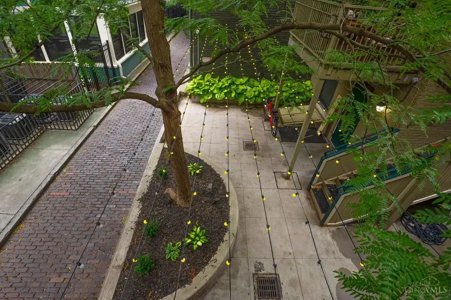 1407 Vine Street #202, Cincinnati, OH 45202 - Image #2