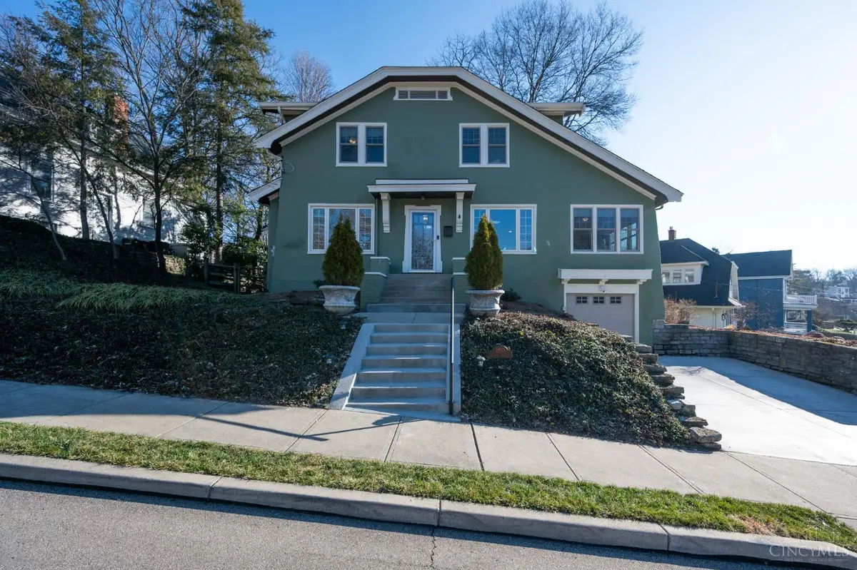 1200 Grace Avenue, Cincinnati, OH 45208 - Image #1