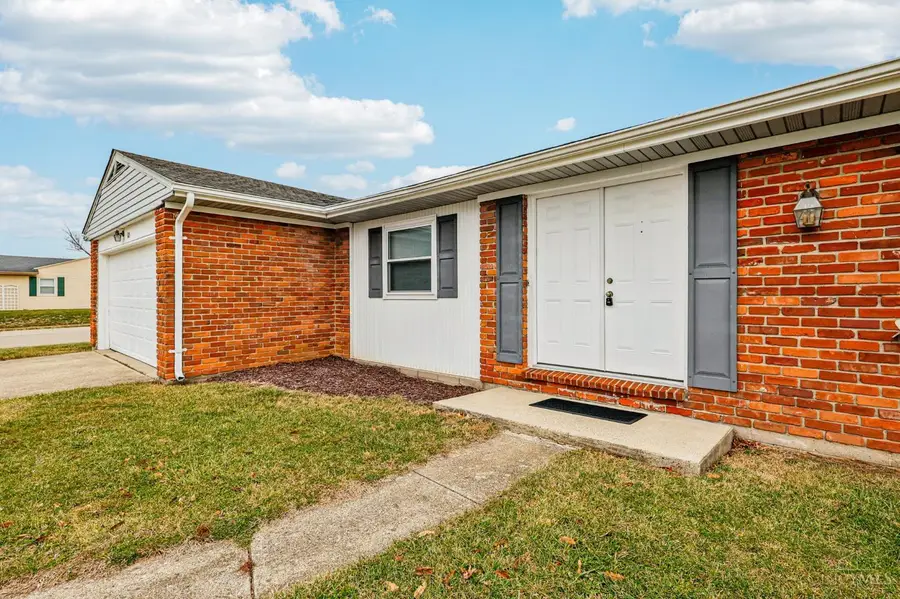 520 Meadow Lane, Trenton, OH 45067 - Image #2