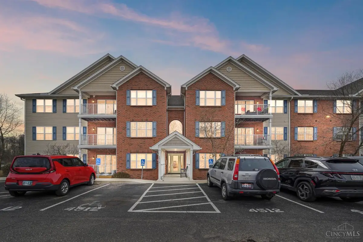 4512 Clearwater Place #11, Green Township, OH 45248 - Image #1