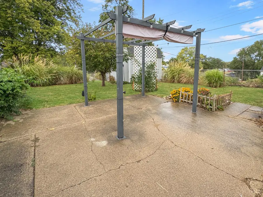 2803 Inland Drive, Middletown, OH 45042 - #2