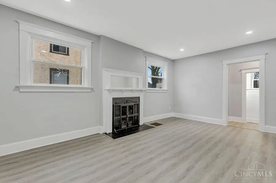 1227 Carolina Avenue, Cincinnati, OH 45237 - Image #3