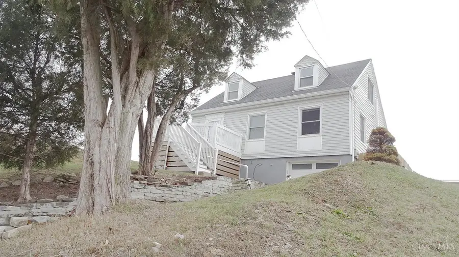 1527 Dana Avenue, Cincinnati, OH 45207 - Image #3