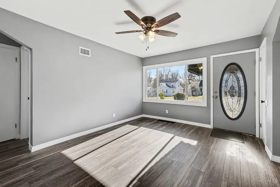 2750 W Galbraith Road, Cincinnati, OH 45239 - Image #2