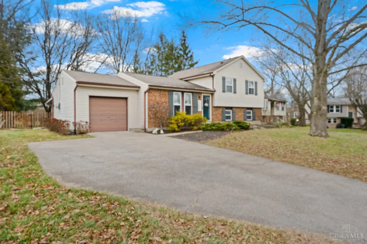 4559 N Park Forest Circle, Batavia, OH 45103 - Image #1