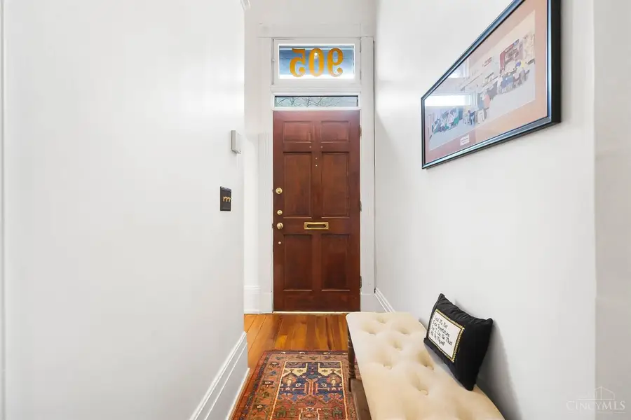 905 Paradrome Street, Cincinnati, OH 45202 - Image #2