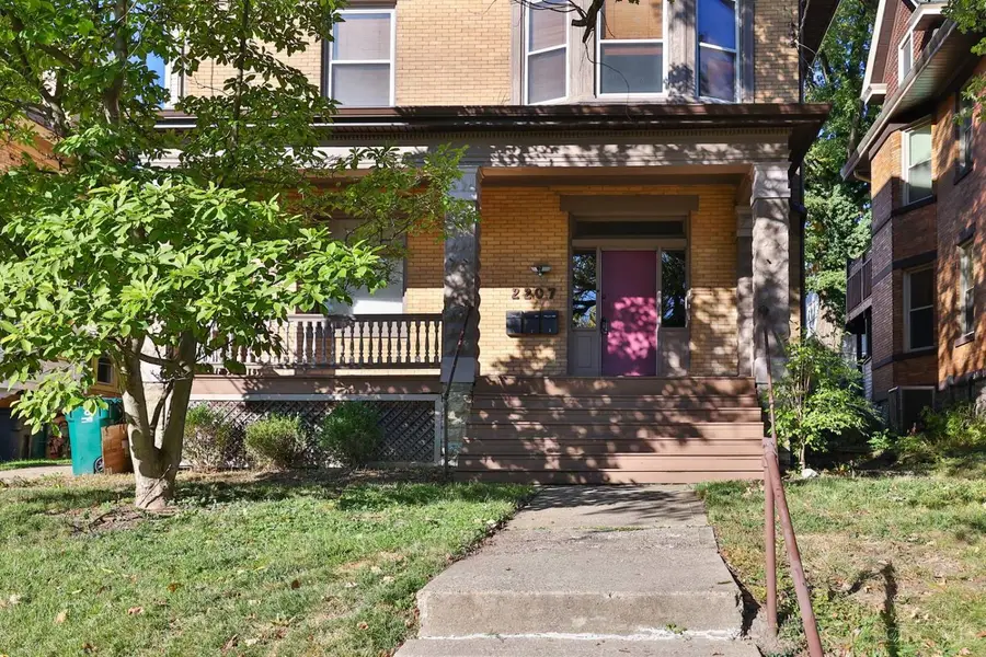 2207 Burnet Avenue, Cincinnati, OH 45219 - Image #2