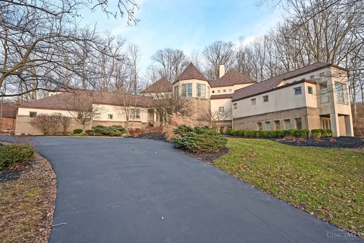 7510 Fernwood Drive, Cincinnati, OH 45237 - Image #1