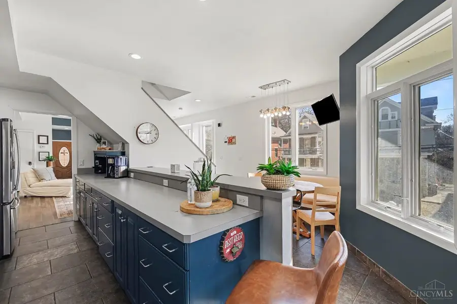 396 Probasco Street, Cincinnati, OH 45220 - Image #3