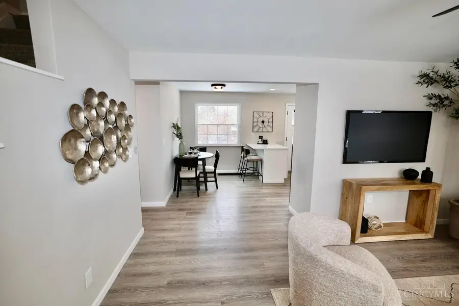 1476 Foxwood Drive, North College Hill, OH 45231 - #2