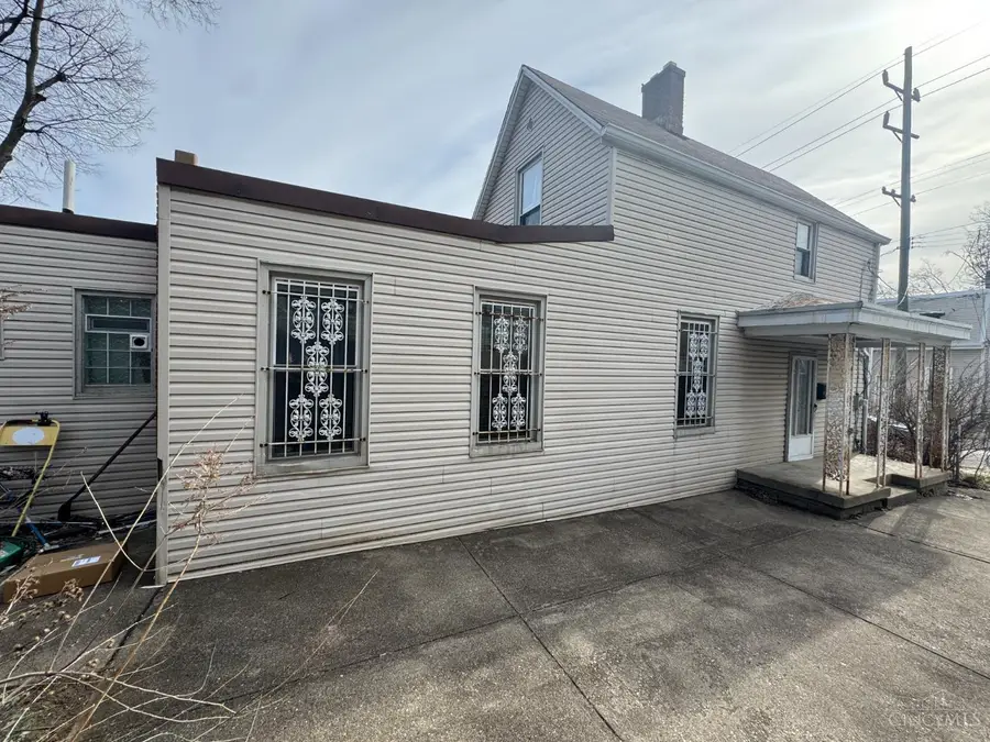 3906 W Liberty Street, Cincinnati, OH 45205 - Image #2
