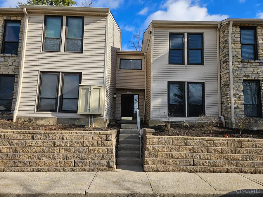 7280 E Galbraith Road #22B, Sycamore Township, OH 45243 - #2