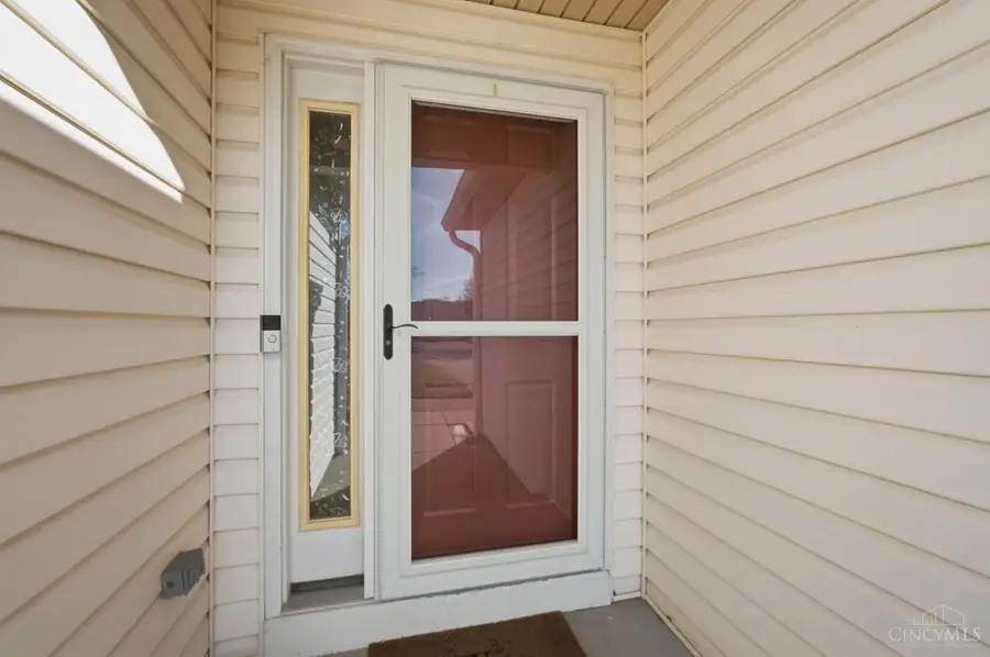 8114 Sterling Spring Drive, Goshen Township, OH 45140 - Image #2