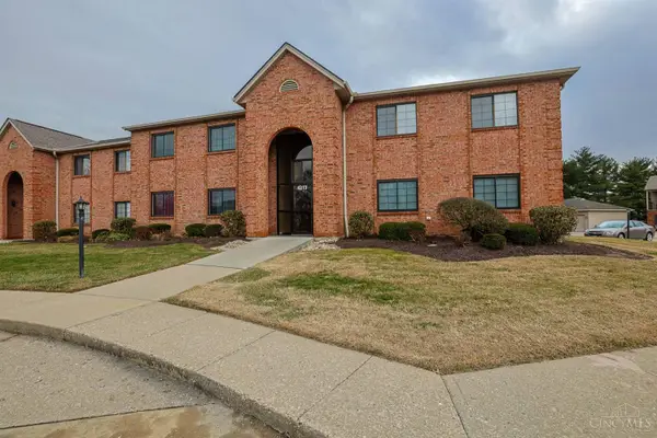 4213 Victorian Green #8, Cincinnati, OH 45211