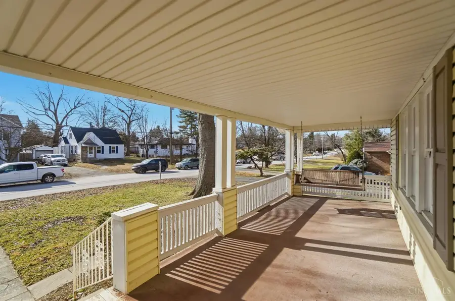 564 Cloverdale Avenue, Springdale, OH 45246 - Image #2