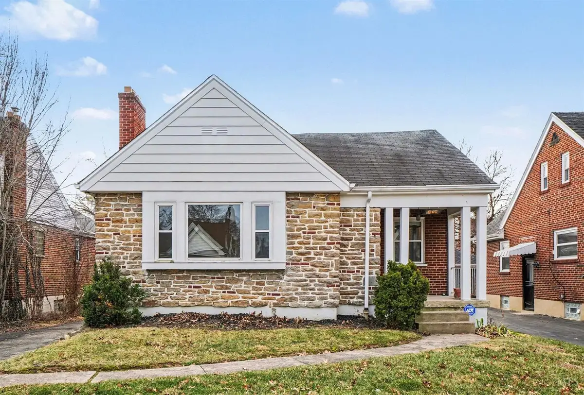 1849 Greenbriar Place, Cincinnati, OH 45237 - Image #1