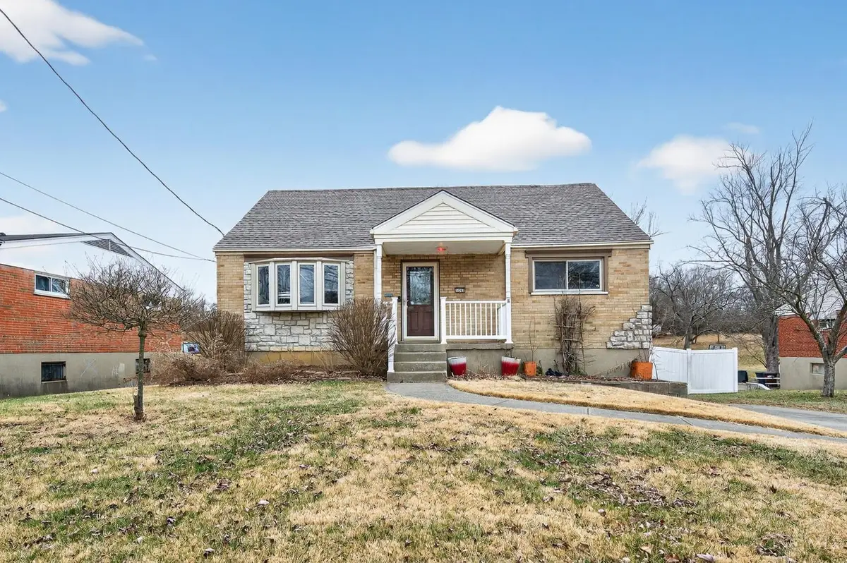 3157 Westbourne Drive, Green Township, OH 45248 - Image #1