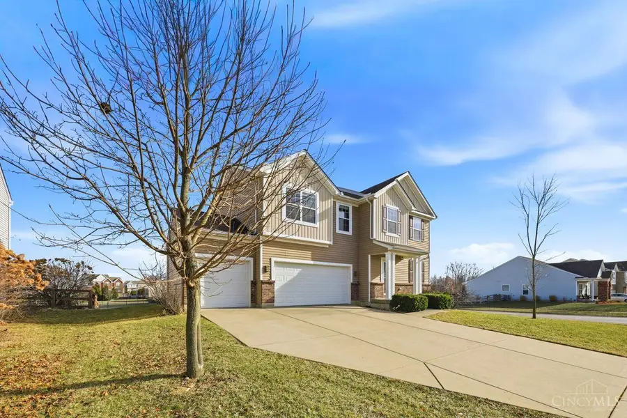 1842 Greentree Meadows Drive, Turtlecreek, OH 45036 - Image #2
