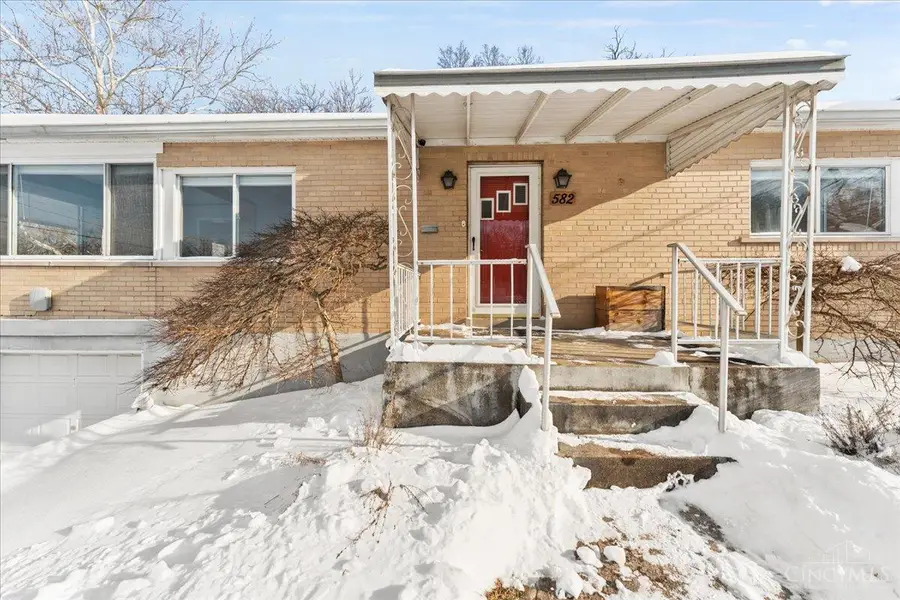 582 Trenton Avenue, Cincinnati, OH 45238 - Image #2