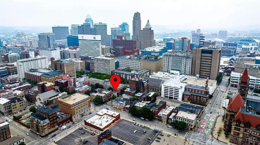 808 Elm Street #2C, Cincinnati, OH 45202 - #2