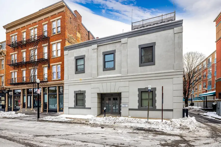 808 Elm Street #2C, Cincinnati, OH 45202 - #3