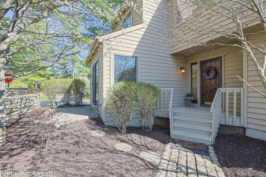 7 Falling Brook Lane, Blue Ash, OH 45241 - #2