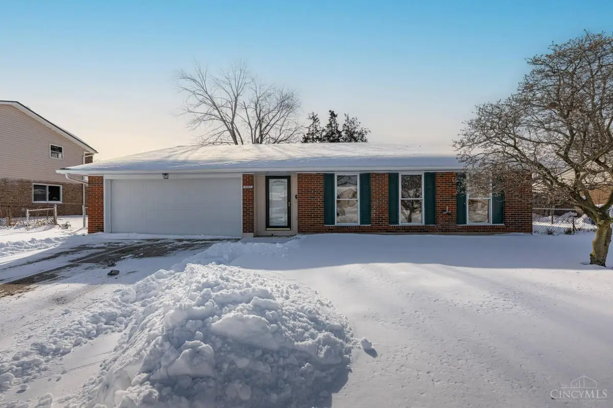 5260 Beechview Drive, Huber Heights, OH 45424 - #1