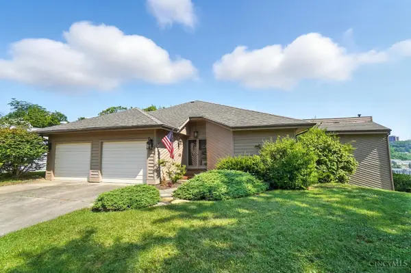 2088 Raeburn Drive, Cincinnati, OH 45223