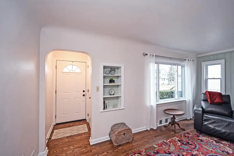 8021 Beech Avenue, Deer Park, OH 45236 - Image #3