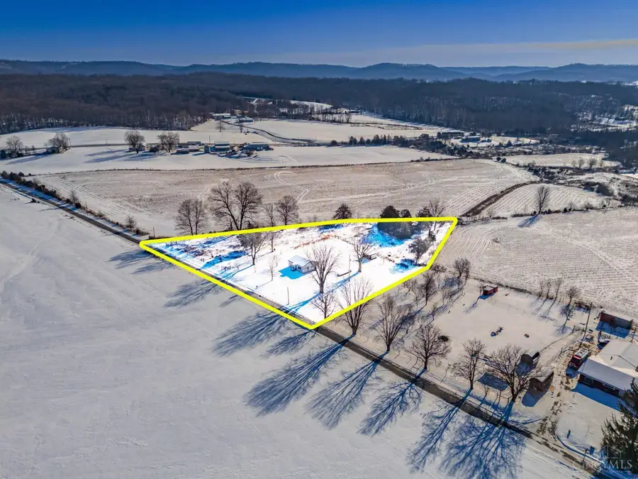 2090 Dutch Thomas Road, Peebles, OH 45660 - #2