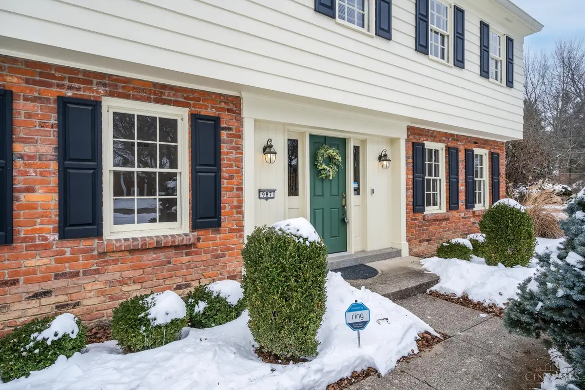 987 Chesterton Way, Anderson Township, OH 45230 - #1