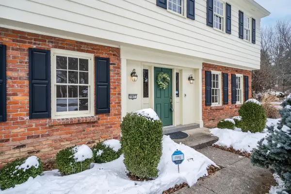 987 Chesterton Way, Anderson Twp, OH 45230