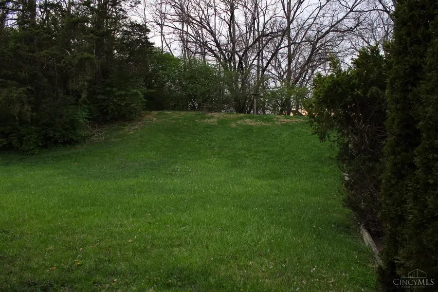 451 Kitty Lane, Delhi, OH 45238 - #2