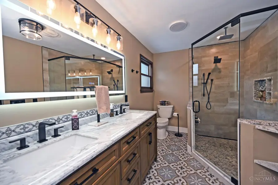 8736 Tiburon Drive, Cincinnati, OH 45249 - #3