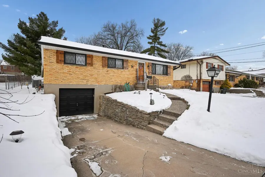 3855 Ridgecombe Drive, Green Township, OH 45248 - #3