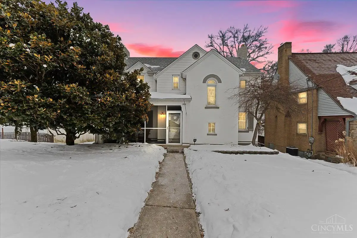 2720 Mckinley Avenue, Cincinnati, OH 45211 - Image #1