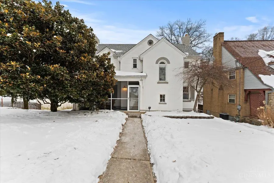 2720 Mckinley Avenue, Cincinnati, OH 45211 - Image #2