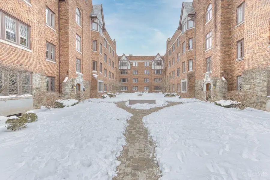 2324 Park Avenue #34, Cincinnati, OH 45206 - Image #2