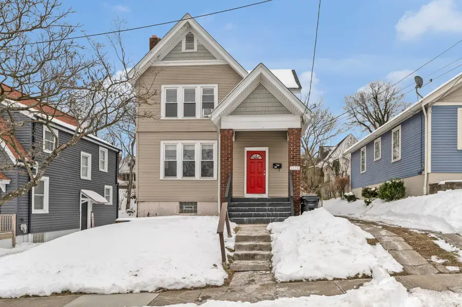 1114 Fairbanks Ave, Cincinnati, OH 45205 - Image #2
