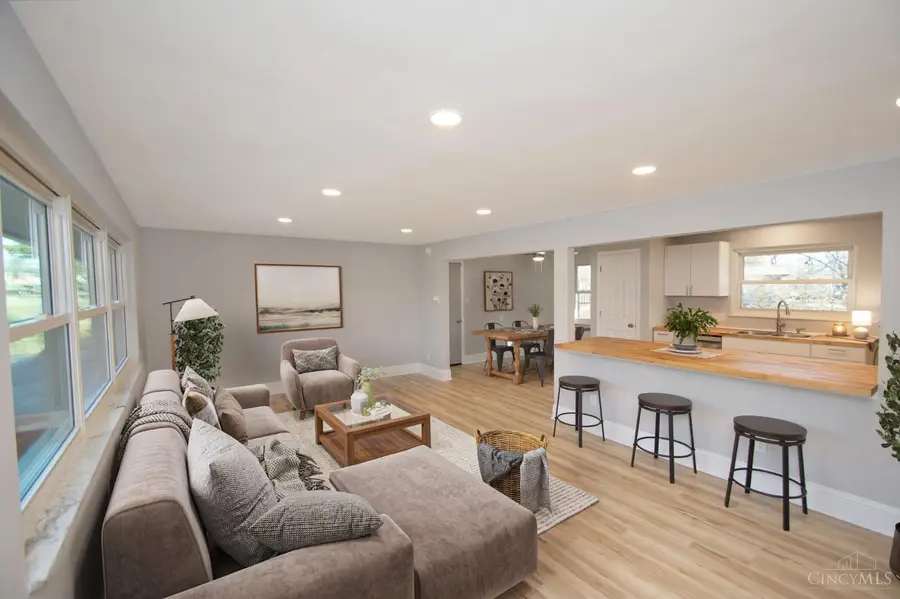 5588 Kay Drive, Day Heights, OH 45150 - #2