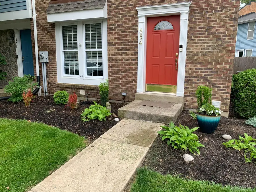 854 Woodlyn Drive S, Anderson Township, OH 45230 - #2