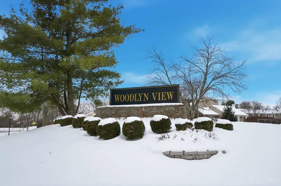 854 Woodlyn Drive S, Anderson Township, OH 45230 - #3