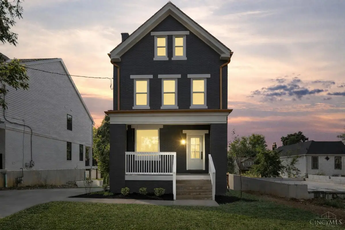 1613 Dexter Avenue, Cincinnati, OH 45206 - Image #1