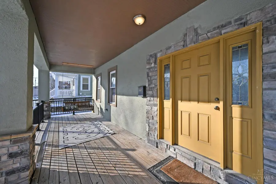 3370 Woodford Road, Cincinnati, OH 45213 - Image #2